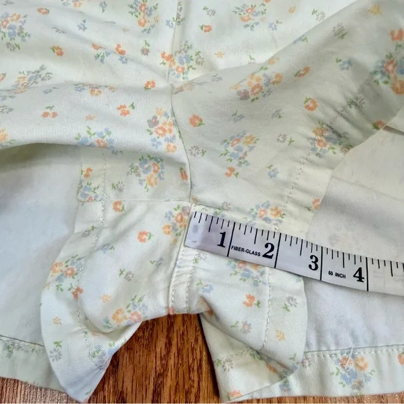 Urban Outfitters Nuuly Rosetta Floral Romper utility shorts tie sash size large - Picture 15 of 17